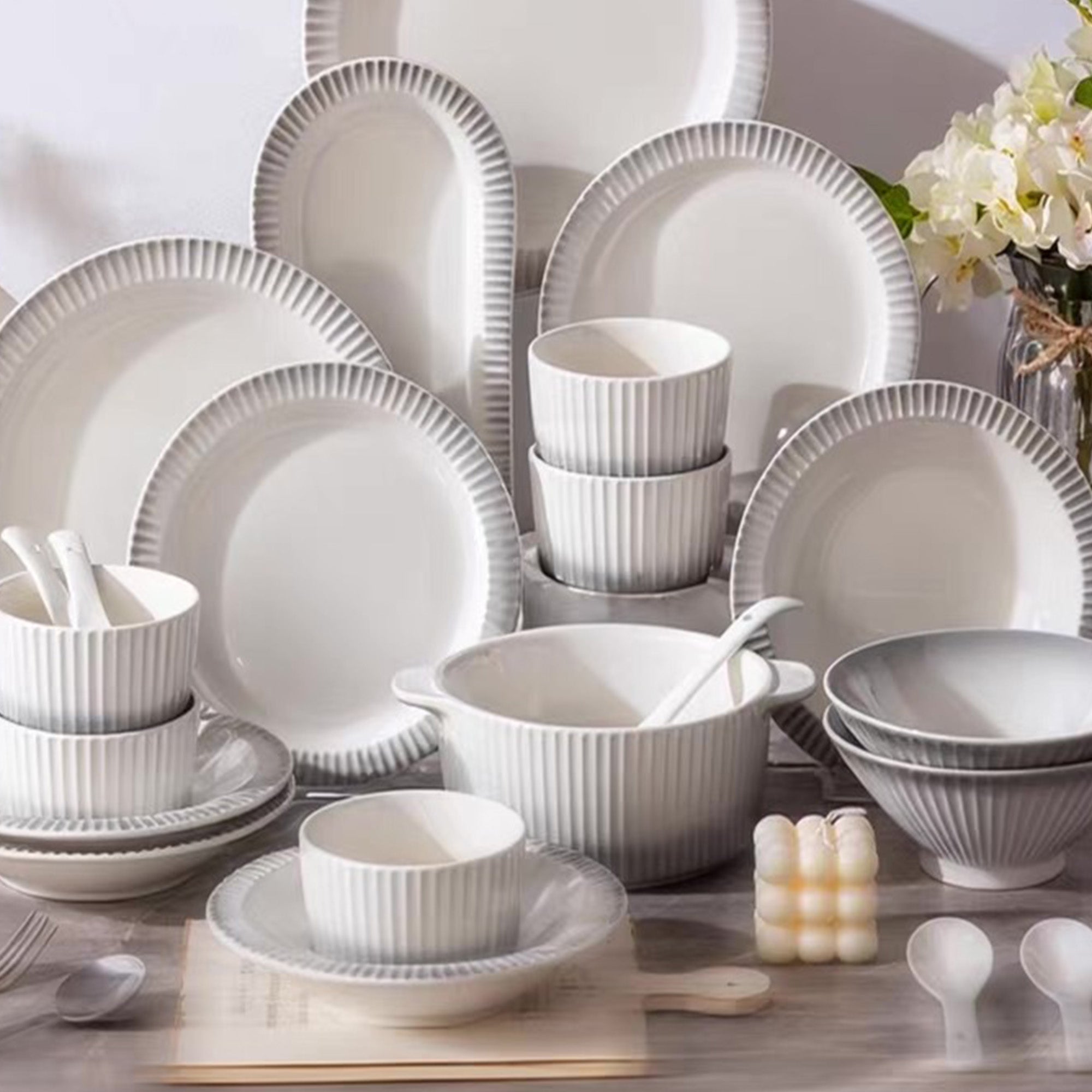 Geniuslambs master hero banner featuring custom commercial-grade ceramic bowls, fine porcelain plates, specialty hotel table accessories, and bulk dinnerware sets for premium hospitality supply.